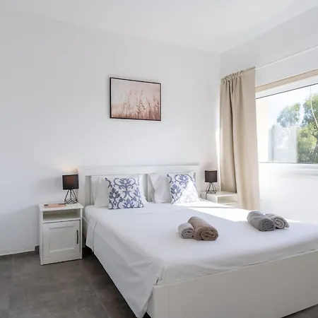 Charming 1br With Balcony Heart Of Larnaca