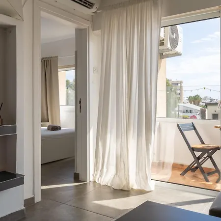 Appartement Charming 1br With Balcony Heart Of *
